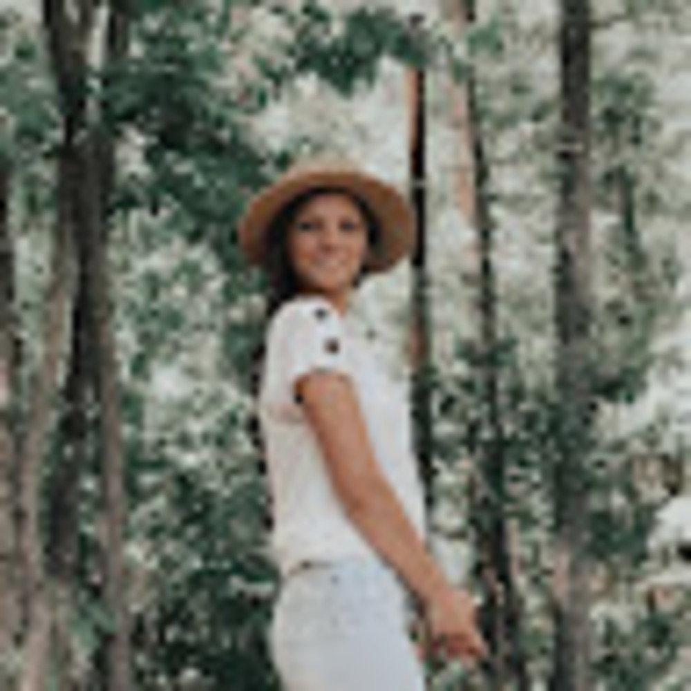 Meet your Posher, Albena